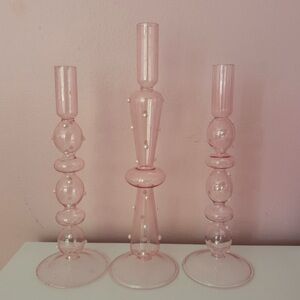 Cupcakes and cashmere pearl/pink candlestick holders🕯️🎀